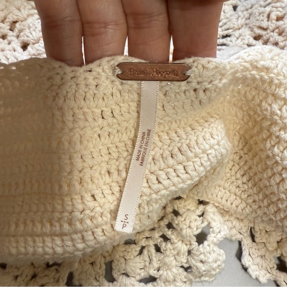 Free People Crochet Babe Cropped Boho Peplum Top Romantic Summer Festival - Picture 7 of 9